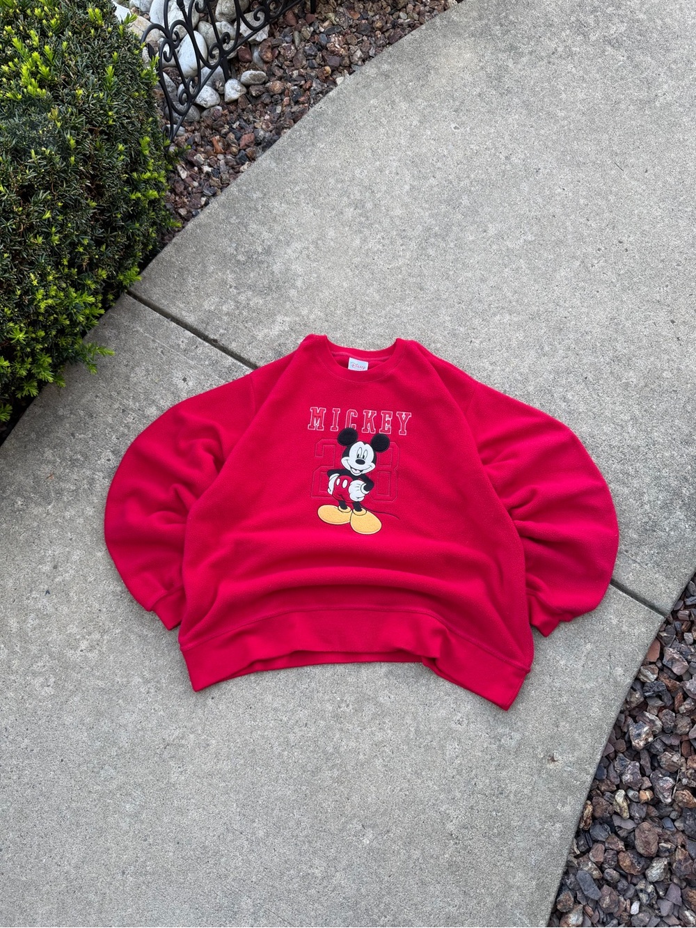 Vintage 90s Disney Store Mickey Mouse Oversized Boxy Fleece Crew Neck Size Large